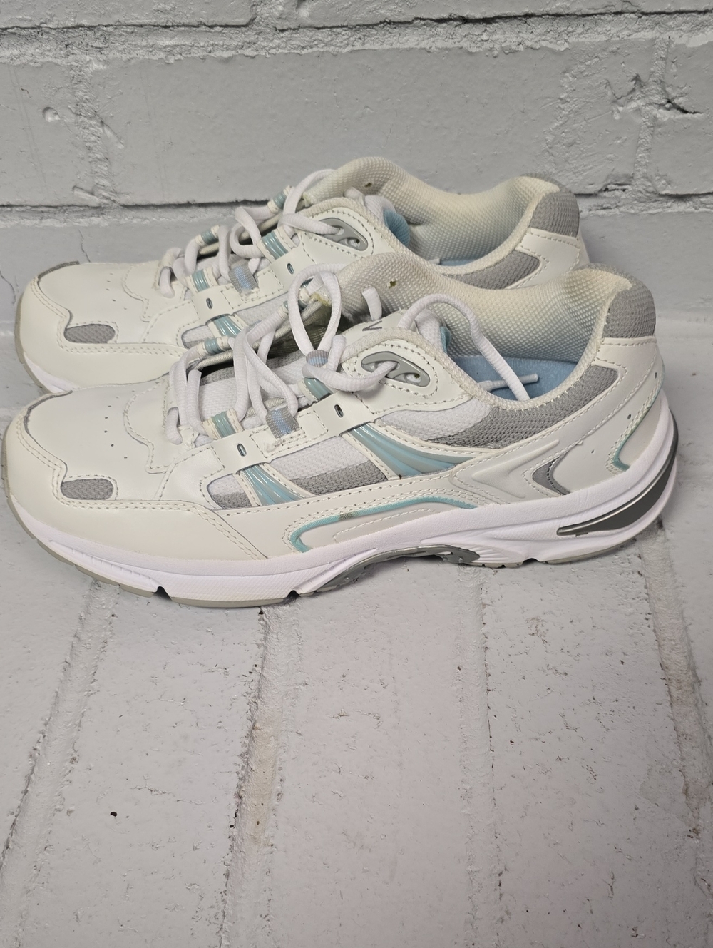 Vionic Women's White Athletic Sneakers with Blue/Gray Accents.  Size 8.  New